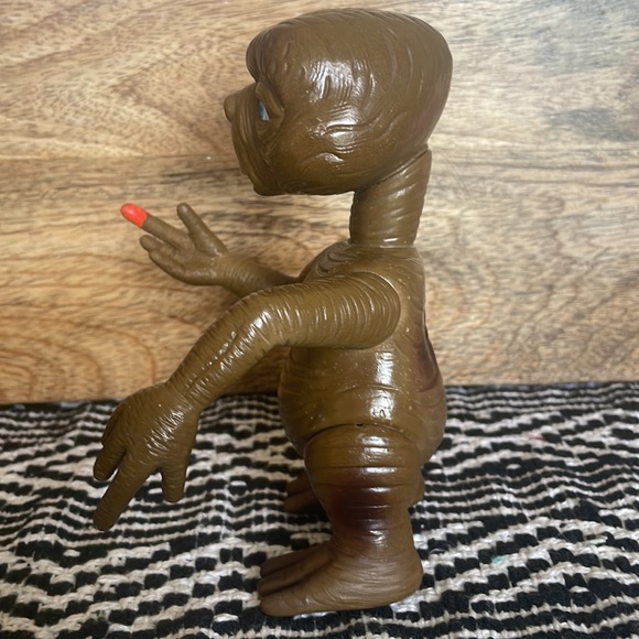 🤎Rare 1980’s ET figure 6” tall - Picture 6 of 8